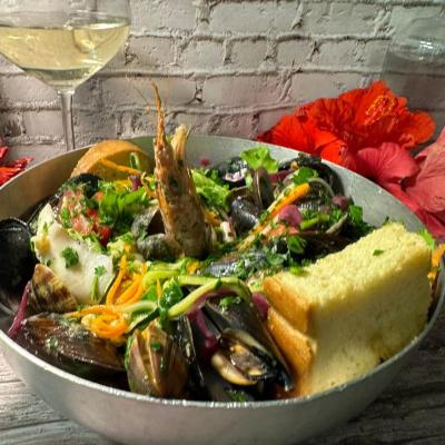 Padellata Di Mare Alla Catalana